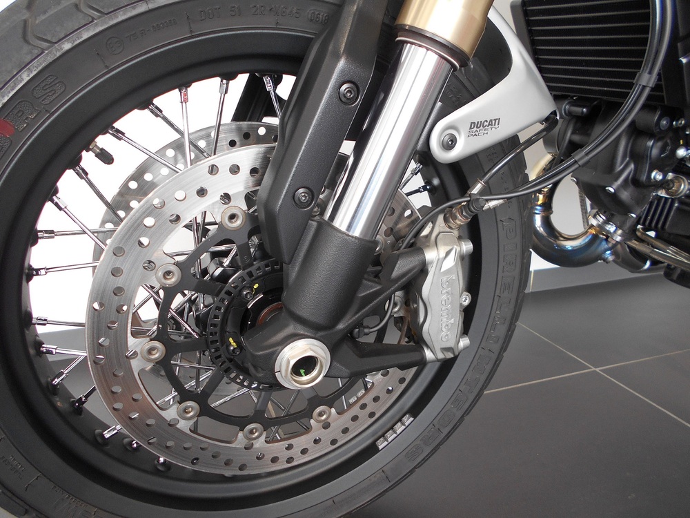 試乗レポート　SCRAMBLER1100SPECIAL