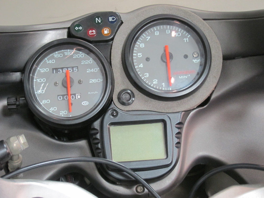 【ディライト特選中古車】ST2