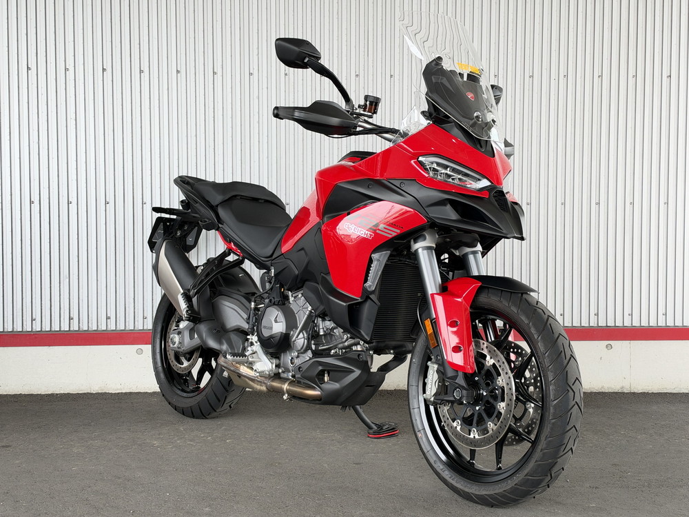 試乗車 Multistrada V2 S