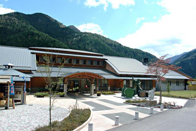 お昼の場所が決まりました！