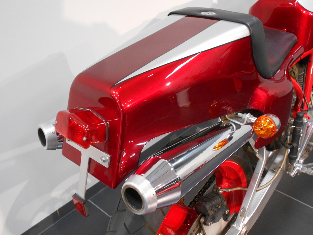 【ディライト特選中古車】900SS CUSTOM
